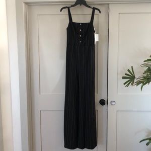 gorgeous flirty jumpsuit!